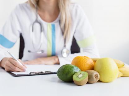 Medizinische Ernaehrungsberatung (Foto: Shutterstock)